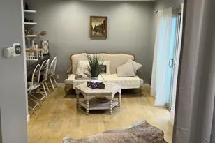 141 S Clark Dr, Los Angeles, CA 90048 - Photo 1