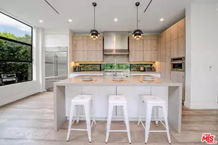 13311 W Magnolia Blvd, Sherman Oaks, CA 91423 - Photo 37