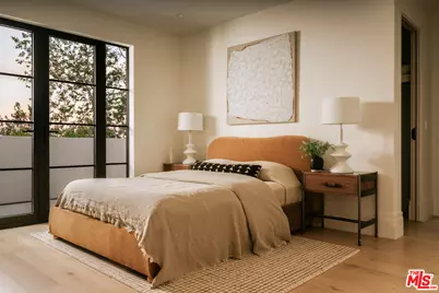 1748 Correa Way, Los Angeles, CA 90049 - Photo 49
