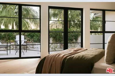 1748 Correa Way, Los Angeles, CA 90049 - Photo 45