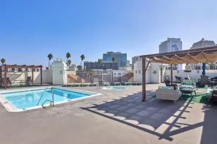 620 S Gramercy Pl, Los Angeles, CA 90005 - Photo 31