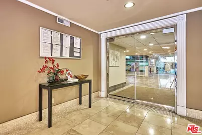 620 S Gramercy Pl #301, Los Angeles, CA 90005 - Photo 7