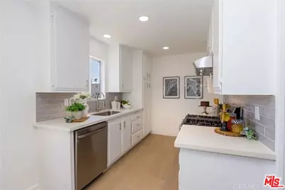 4350 Berryman Ave #10, Los Angeles, CA 90066 - Photo 7