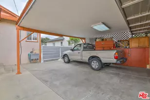 11615 Simms Ave, Inglewood, CA 90303 - Photo 9
