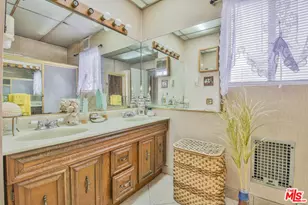 11615 Simms Ave, Inglewood, CA 90303 - Photo 7
