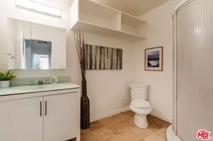 2060 High Tower Dr, Los Angeles, CA 90068 - Photo 9