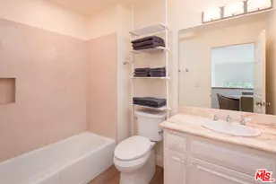 2337 Fox Hills Dr, Los Angeles, CA 90064 - Photo 31