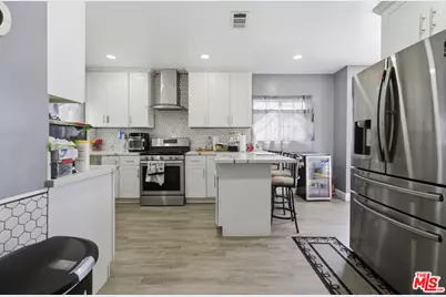 642 W 95th St, Los Angeles, CA 90044 - Photo 15