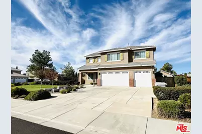 8150 Julie Ct, Hesperia, CA 92345 - Photo 1