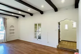203 N Doheny Dr, Beverly Hills, CA 90211 - Photo 5