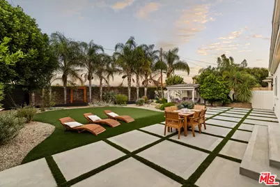 5845 W 74th St, Los Angeles, CA 90045 - Photo 9