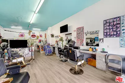 5161 S Vermont Ave, Los Angeles, CA 90037 - Photo 41