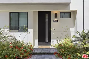 6716 N Royce Ln, Van Nuys, CA 91411 - Photo 1