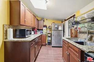 2754 Knox Ave, Los Angeles, CA 90039 - Photo 13