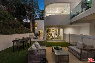 2557 Greenvalley Rd, Los Angeles, CA 90046 - Photo 17