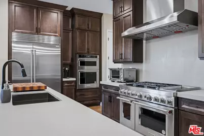 11728 Canoga Ave, Chatsworth, CA 91311 - Photo 9