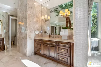 1 Saint Petersburg Ct, Rancho Mirage, CA 92270 - Photo 33