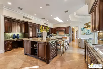 1 Saint Petersburg Ct, Rancho Mirage, CA 92270 - Photo 23