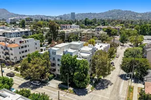 11230 Peach Grove St, Los Angeles, CA 91601 - Photo 33
