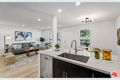 11230 Peach Grove St #208, Los Angeles, CA 91601 - Photo 15