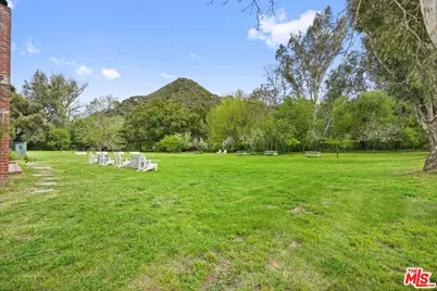 1520 Bonnell Dr, Topanga, CA 90290 - Photo 19