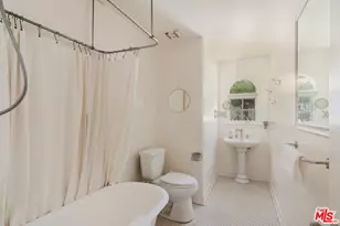 1520 Bonnell Dr, Topanga, CA 90290 - Photo 49