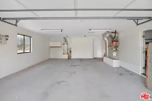 33201 Barber Rd, Agua Dulce, CA 91390 - Photo 25