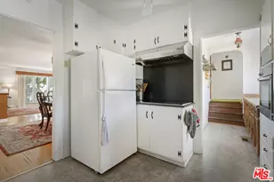 2315 Nella Vista Ave, Los Angeles, CA 90027 - Photo 11