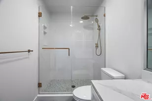 255 Main St, Venice, CA 90291 - Photo 15