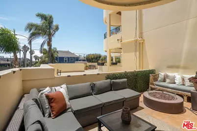 255 Main St #101, Venice, CA 90291 - Photo 25