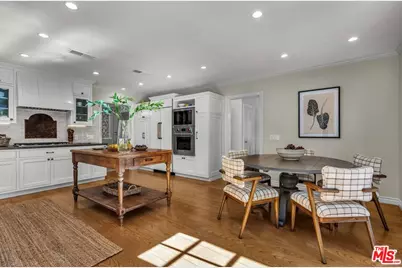 415 N Bonhill Rd, Los Angeles, CA 90049 - Photo 13