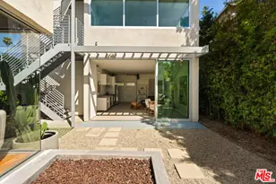 1076 Palms Blvd, Venice, CA 90291 - Photo 21