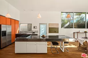 1076 Palms Blvd, Venice, CA 90291 - Photo 3