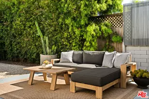 1076 Palms Blvd, Venice, CA 90291 - Photo 21