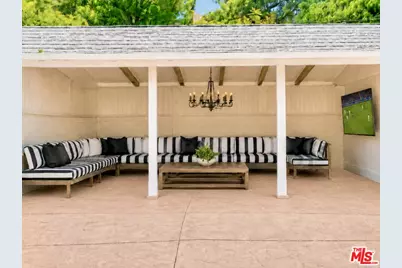 1627 Arbor Dr, Glendale, CA 91202 - Photo 19