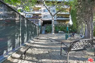 2700 Cahuenga Blvd, Los Angeles, CA 90068 - Photo 35