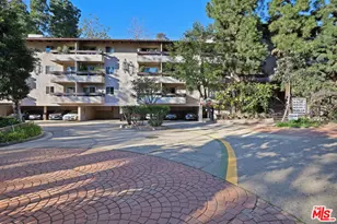 2700 Cahuenga Blvd, Los Angeles, CA 90068 - Photo 3