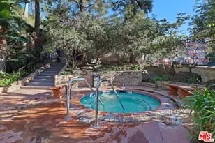 2700 Cahuenga Blvd, Los Angeles, CA 90068 - Photo 27