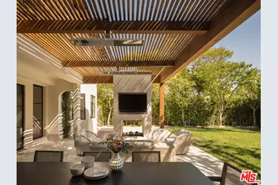 859 S Gretna Green Way, Los Angeles, CA 90049 - Photo 13