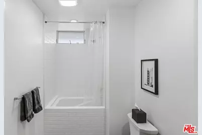 5806 Waring Ave #14, Los Angeles, CA 90038 - Photo 25