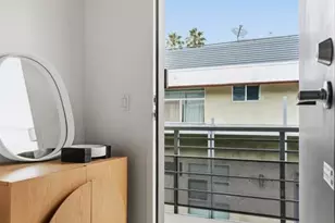 5806 Waring Ave, Los Angeles, CA 90038 - Photo 5