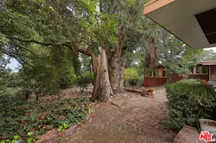 2342 Panorama Dr, La Crescenta, CA 91214 - Photo 31
