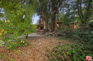 2342 Panorama Dr, La Crescenta, CA 91214 - Photo 29