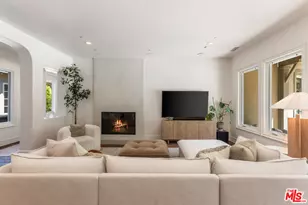 2052 Shadow Creek Dr, Agoura Hills, CA 91301 - Photo 13