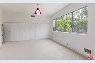 800 Warner Ave, Los Angeles, CA 90024 - Photo 27