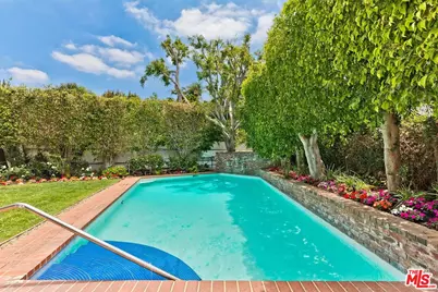 800 Warner Ave, Los Angeles, CA 90024 - Photo 43