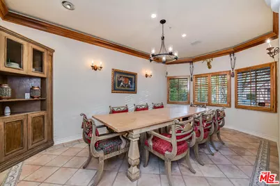 4063 Benedict Canyon Dr, Sherman Oaks, CA 91423 - Photo 19