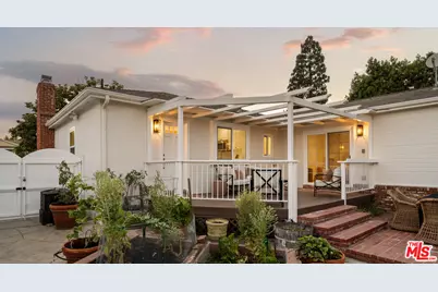 8316 Westlawn Ave, Los Angeles, CA 90045 - Photo 27