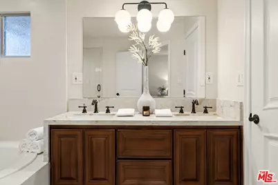 1566 Chickasaw Ave, Los Angeles, CA 90041 - Photo 21