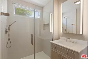 2216 4th St, Santa Monica, CA 90405 - Photo 19